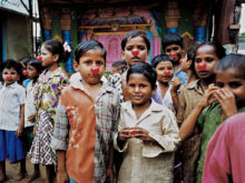 Clowns Without Borders Project in India - 1999