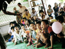 Clowns Without Borders Project in Burma - 