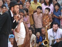 Clowns Without Borders Project in Burma - 2010