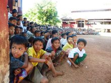 Clowns Without Borders Project in Burma - 