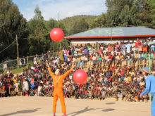 Clowns Without Borders Project in Rwanda -