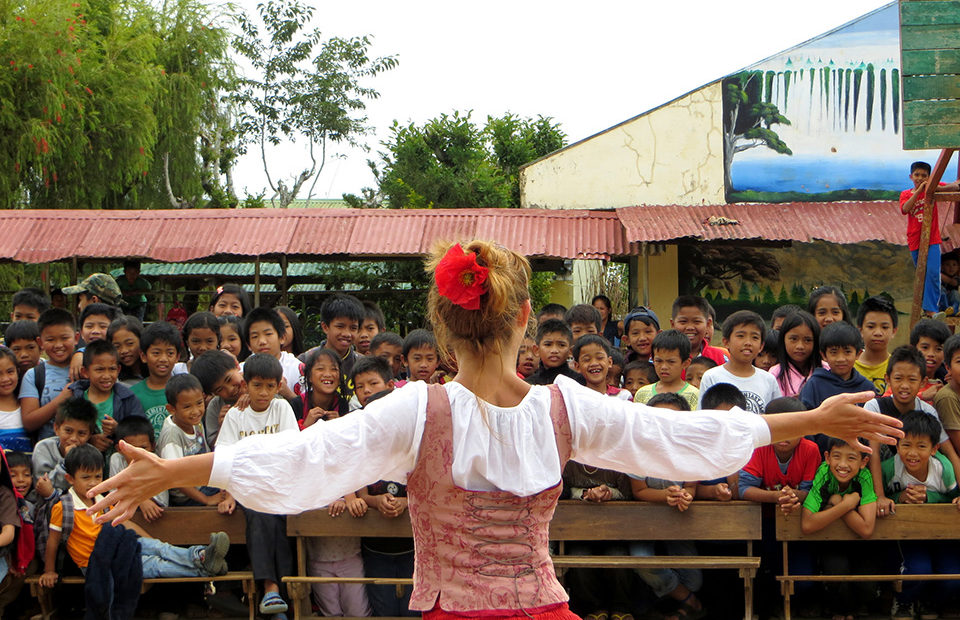 Clowns Without Borders Project No. 773 in Philippines - 2013